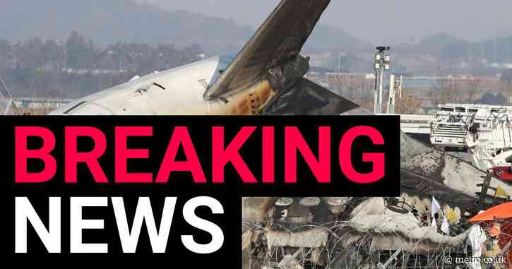 South Korea plane crash leaves all except 2 feared dead