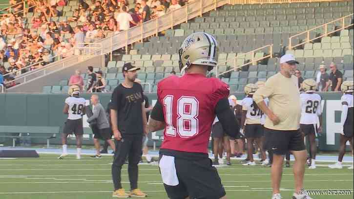 Brock Bowers sets NFL rookie records as the Raiders roll to a 25-10 victory over the Saints