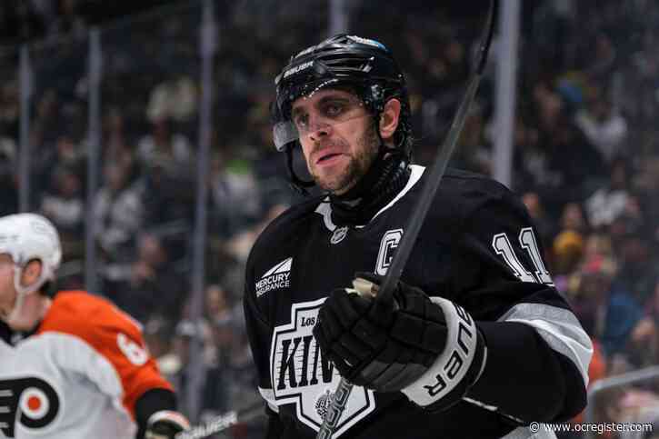 Kings top Flyers behind Kopitar’s two late goals, extend home win streak to seven games