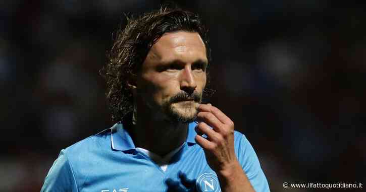 Napoli, ufficiale la risoluzione del contratto di Mario Rui: “Grazie di tutto Maestro”