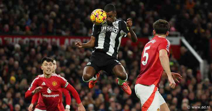 Chelsea komt snel achter in Ipswich, Isak scoort op Old Trafford voor Newcastle United