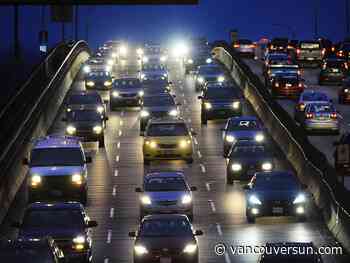 Those blinding high-intensity headlights everywhere: Are they legal in B.C.?