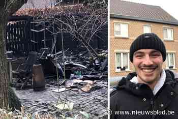 Noah verwittigt bewoners dat hun haag en tuinhuis in brand staan: “Ze waren zich van geen kwaad bewust”