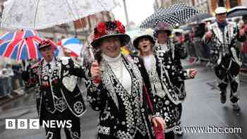 In pictures: London's New Year's Day parade