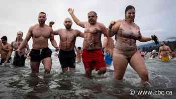 Thousands take part in Vancouver-born tradition of New Year's Day Polar Bear Swim