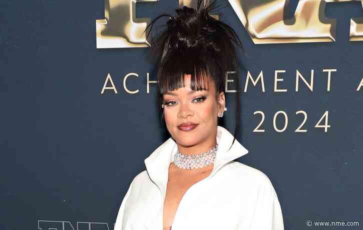 Rihanna reveals she “didn’t drink all year” in 2024