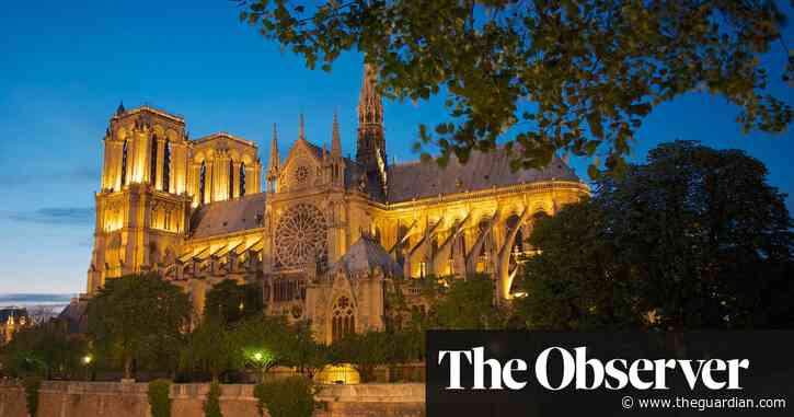 ‘Ludicrous’: bitter row erupts over plan to replace windows at Notre Dame