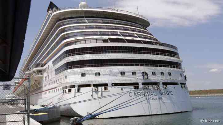 Cruise ship stomach bug illnesses hit 12-year high: CDC