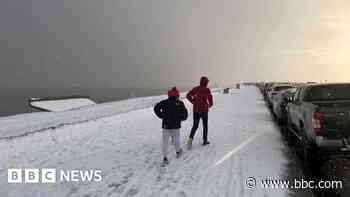 Ice and snow warnings issued as temperatures drop