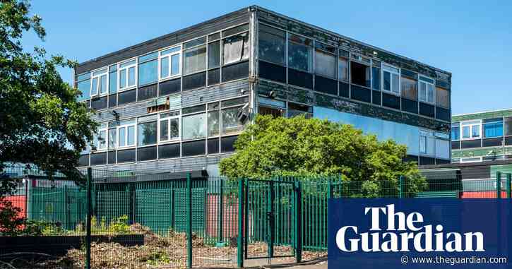 Labour must get asbestos out of schools urgently | Letters