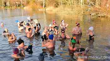 Eisbaden im See: Tradition für Hartgesottene findet großen Anklang