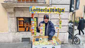 Lotteria Italia, Carlo lo storico rivenditore del Centro di Roma: "Venduti più di 500 biglietti in mezza giornata"