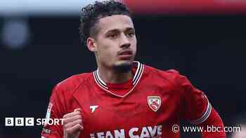 Liverpool defender Williams extends Morecambe loan