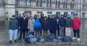 Ahmadiyya Muslim Youth Association organises January 1 street clean