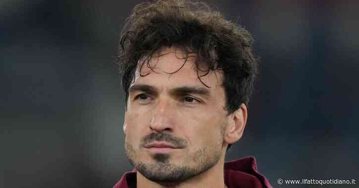 As Roma, Hummels: “Sbalordito dall’esonero di De Rossi. Vi racconto com’era Juric fuori dal campo. Il mio futuro? Ecco quando deciderò”