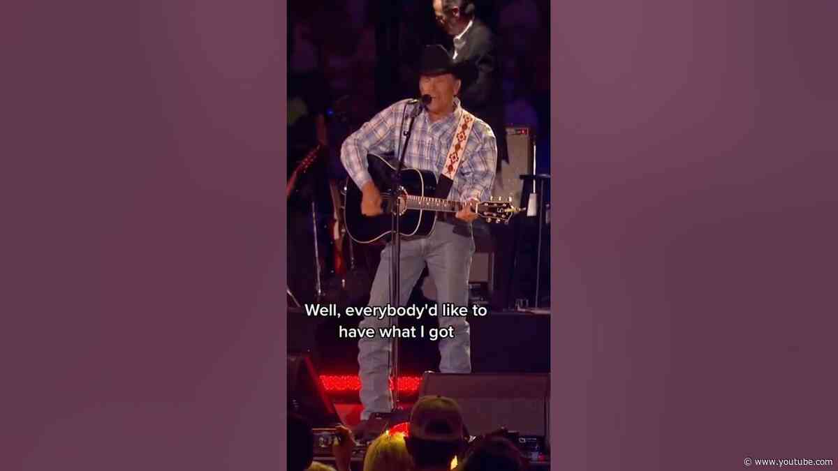 #ThrowbackThursday to the #Fireman with ​⁠@KennyChesney live at AT&T Stadium!