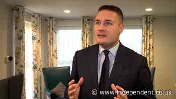 Wes Streeting says pensioners should ‘layer up’ as millions struggle without winter fuel payment