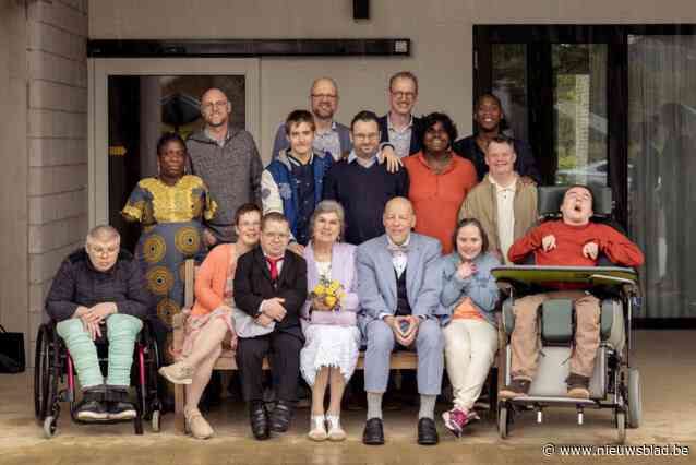 ‘Mama en papa’ van een van grootste adoptiegezinnen in Vlaanderen gaan op rust: “De kinderen gaven zin aan ons leven”