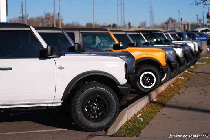 Auto sales get year-end boost from Trump’s threat to end EV tax credits