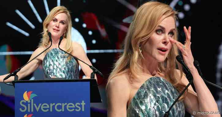 Nicole Kidman bursts into tears as she honours mother during award acceptance