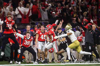 Georgia bench-warmer Parker Jones collides with ref in loss to Notre Dame, gains internet infamy