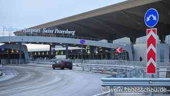 Ukraine-Liveblog: ++ Flughafen St. Petersburg stellt Betrieb ein ++