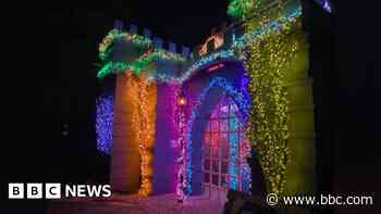 Christmas ends for fake castle with 40,000 lights