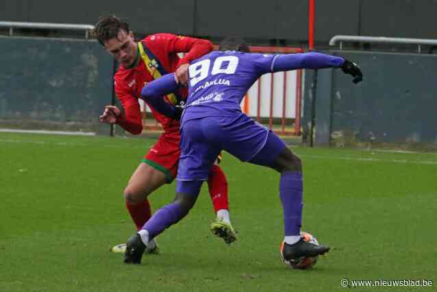 SPORTKORT WEST-VLAANDEREN. Zulte Waregem haalt uit in oefenmatch, KVDO biedt goed weerwerk tegen profclub en cross in Vilvoorde kleurt West-Vlaams