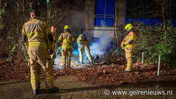 Scooter uitgebrand in bosjes in Arnhem