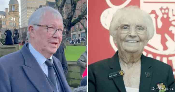 Sir Alex Ferguson pays touching tribute to Kath Phipps at Manchester United receptionist’s funeral