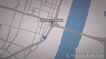 I-44 crash at Poplar Street Bridge leaves 1 dead late Saturday