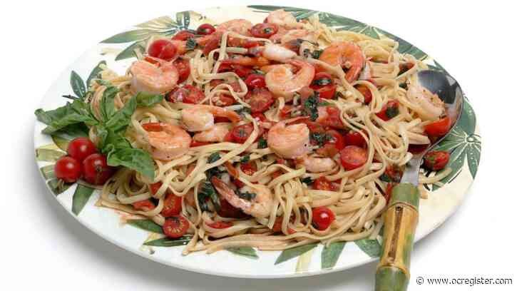 Recipe: Shrimp, Tomato and Basil Pasta is an easy and delicious weeknight dinner