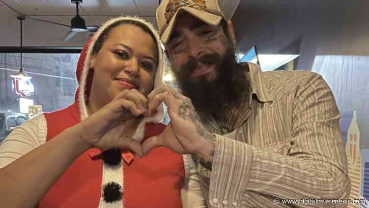 Post Malone Drops $20K Tip on Struggling Bartender for Christmas Eve