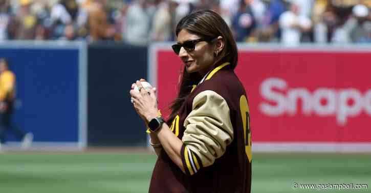 Sheel Seidler has Padres fans behind her