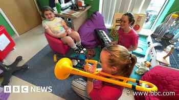 Musician gives back to hospital where she was treated