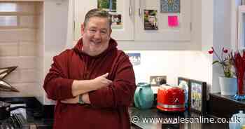 Comedy legend Johnny Vegas shines light on how to get smart meter installed