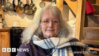 Cancer patient criticises 'broken' dental system