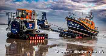 Bridlington lifeboat’s first callout of the year to aid stricken fishing vessel off Spurn Point