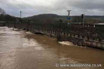 Flooding of property 'expected' in Welsh town as river levels rise