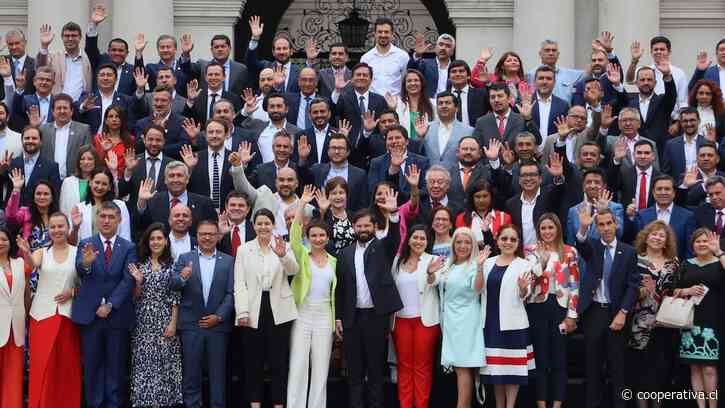 Presidente pide a los alcaldes "no asumir una derrota" frente al crimen organizado