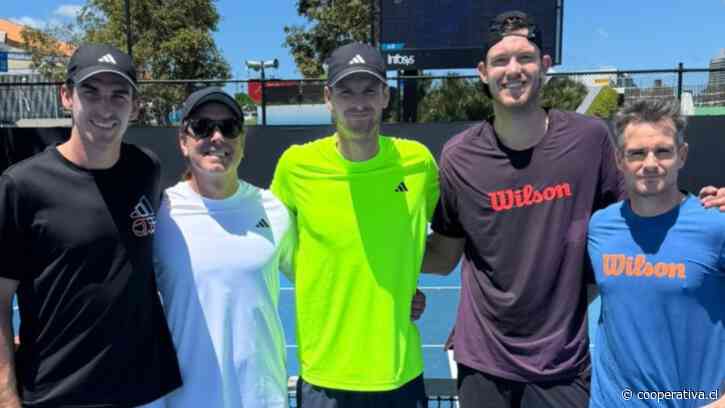 Nicolás Jarry entrenó junto a Nicolás Massú y Hubert Hurkacz previo al Abierto de Australia