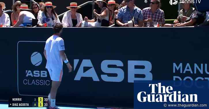 Cameron Norrie accidentally hits spectator with racket in Auckland loss – video