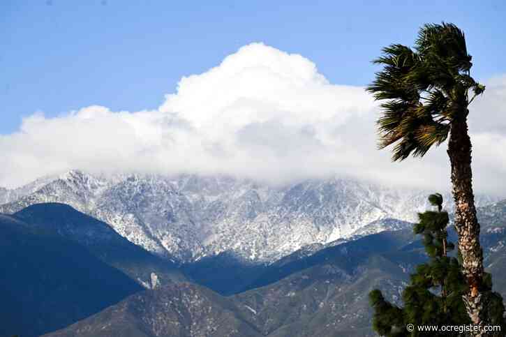 What are ‘breaking mountain waves’ meteorologists are worried about during Southern California’s windstorm?