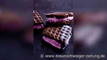 Browniewaffel-Eis-Sandwich