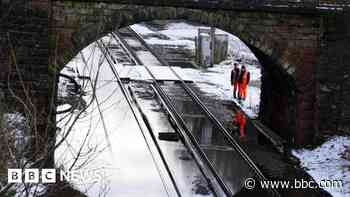 Sub-zero temperatures across UK as floods remain