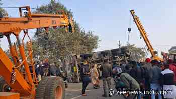 Three Schoolchildren Among Four Dead As Truck Overturns On Auto-Rickshaw In Jharkhand`s Ramgarh