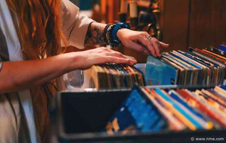 Music sales hit 20 year high – but “beneath the surface, UK artists earn far below average salaries” 