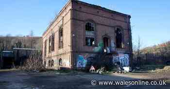 Police issue update after illegal rave takes over former industrial site