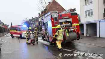 Zimmerbrand in der Schillerstraße ruft Feuerwehr auf den Plan