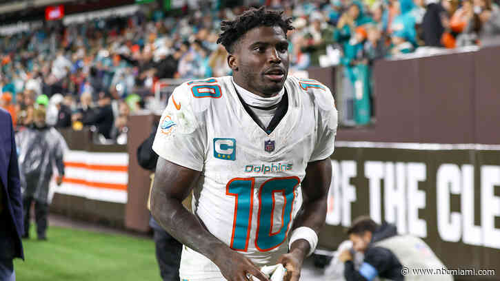 Dolphins GM Chris Grier: Tyreek Hill ‘never asked for a trade with me'